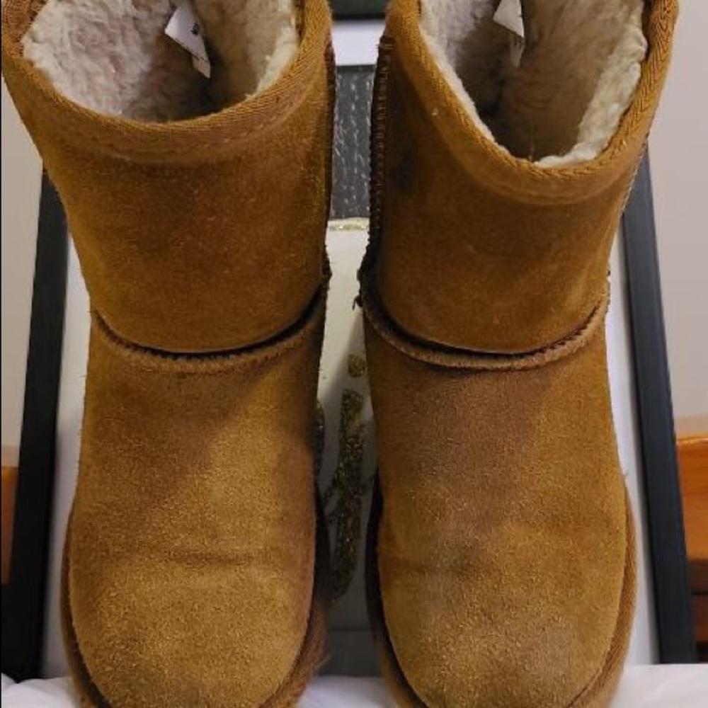 Brown Winter boots for girls